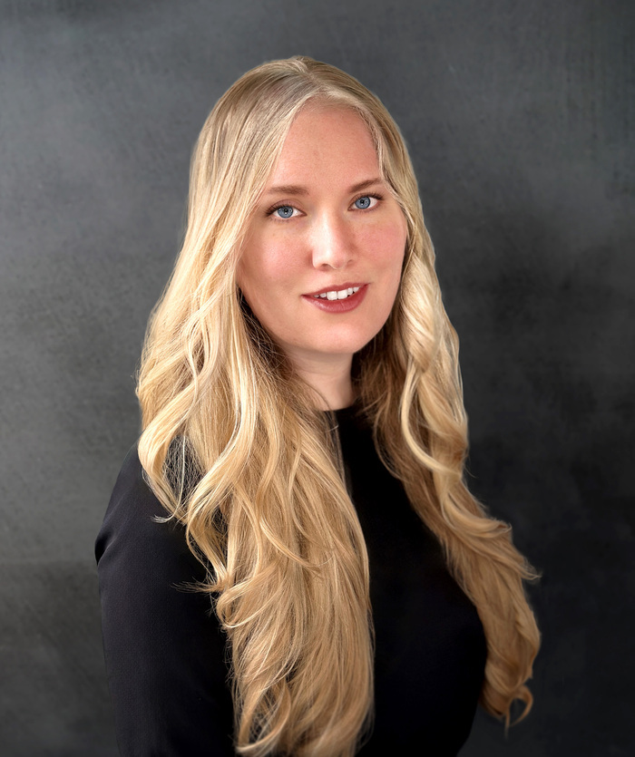 Portrait de Elise Kova