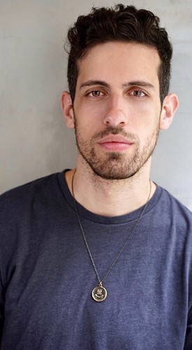 Portrait de Adam Silvera