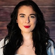 Portrait de Hannah Nicole Maehrer